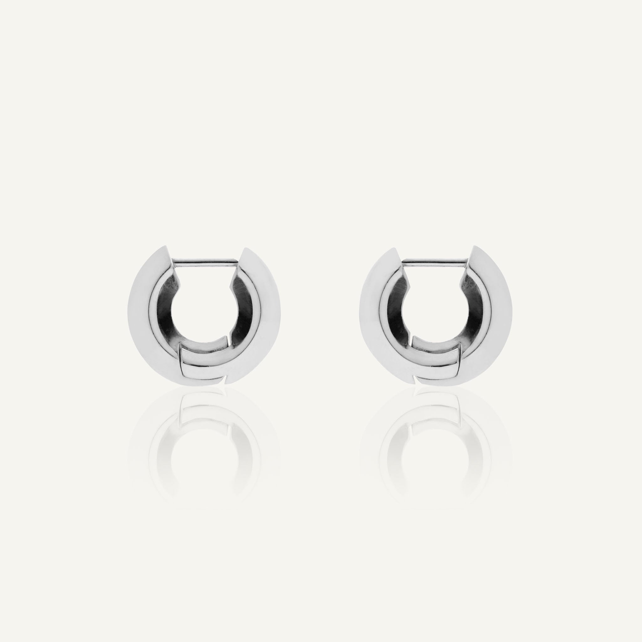 Sculptura Circle Earrings (Silver)